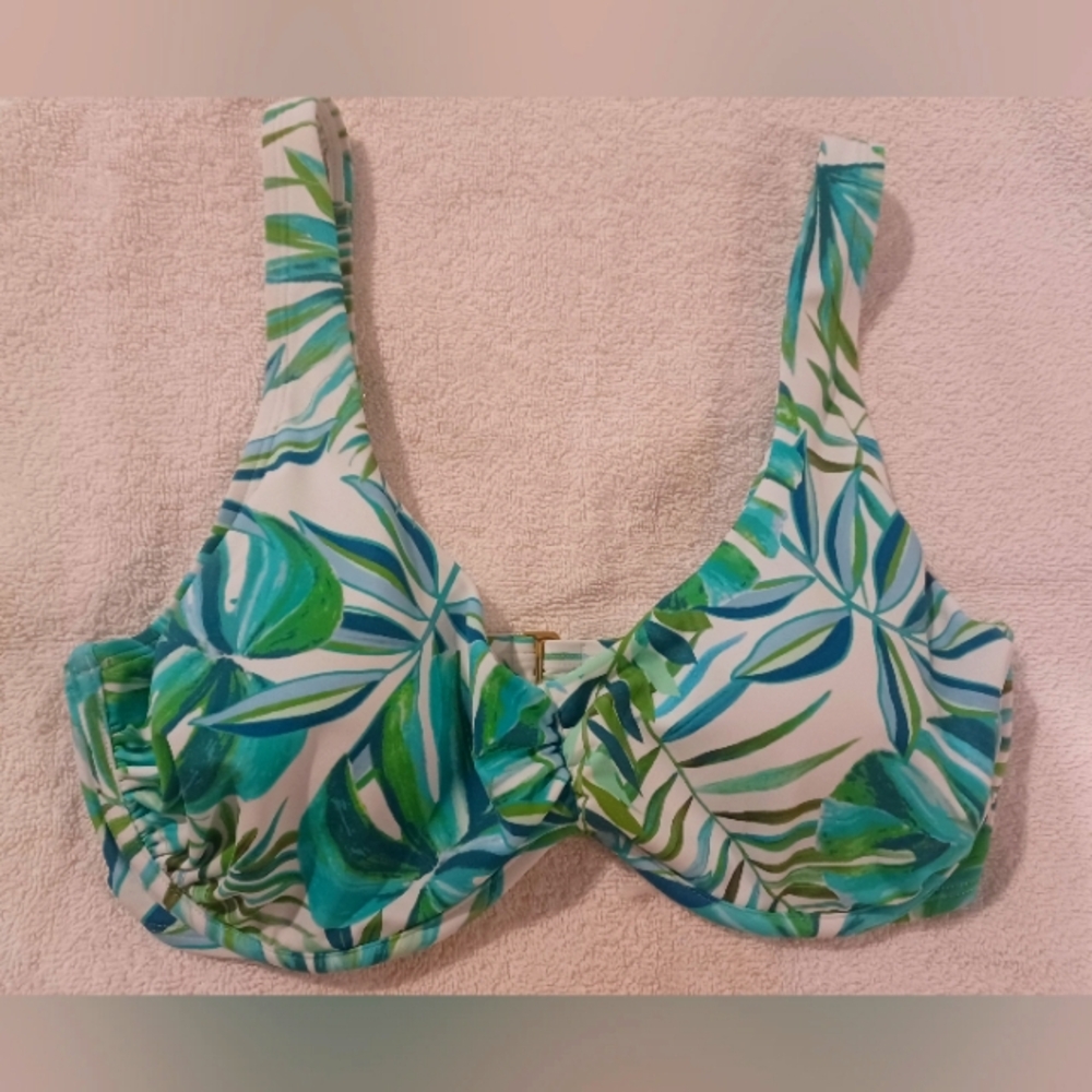 Tropical Leaf Print Bikini Top